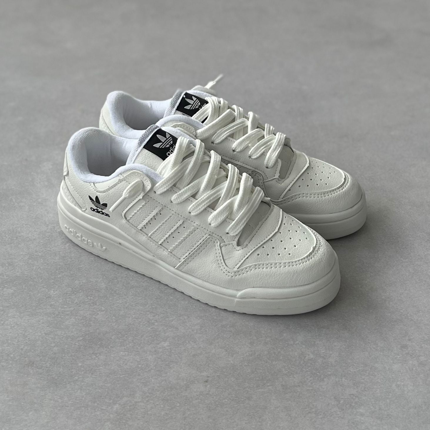 Adidas Forum Low branco - premium