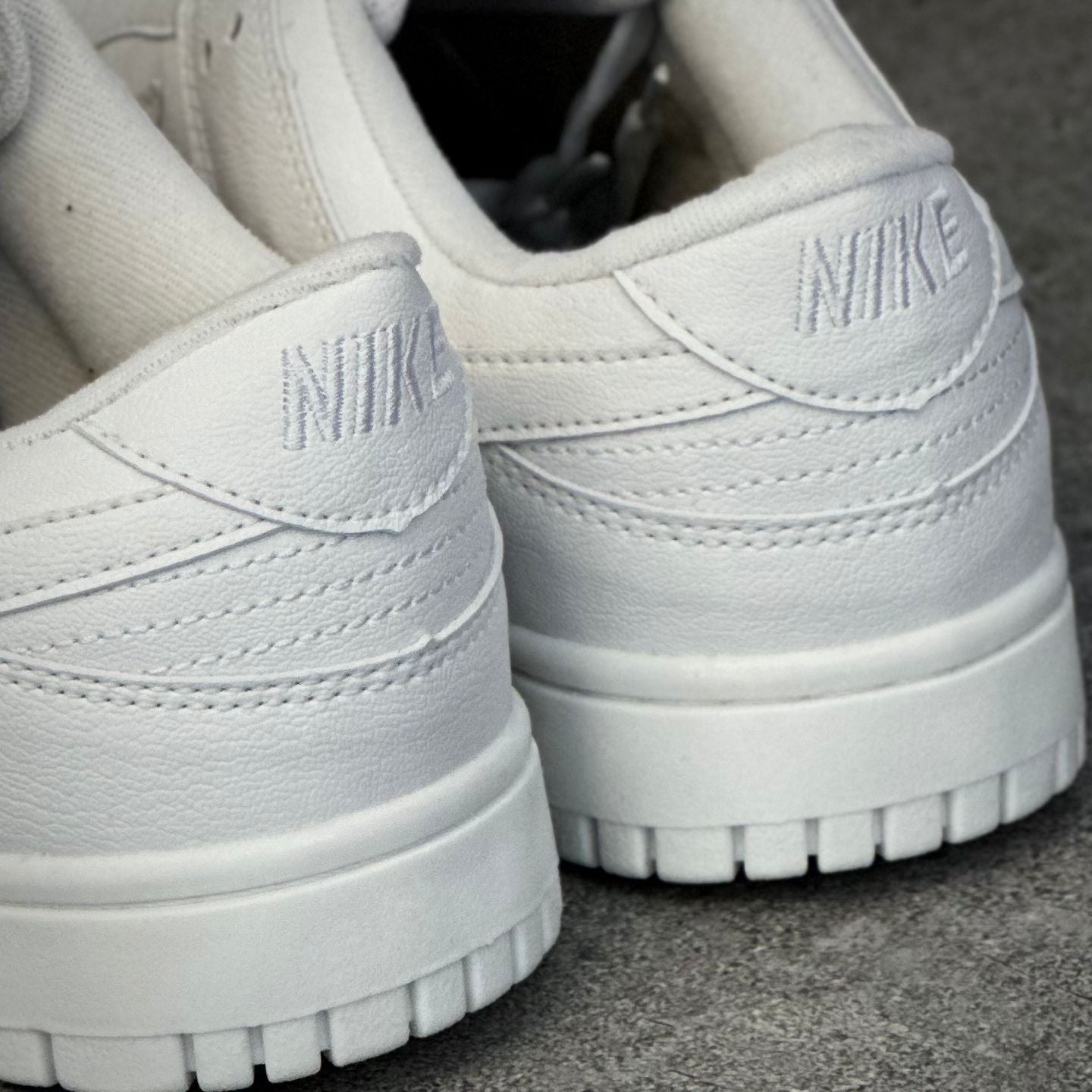 Nike Dunk Low pro branco - premium