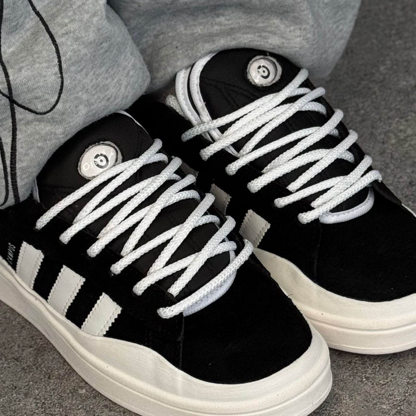 Adidas X Bad Bunny - premium