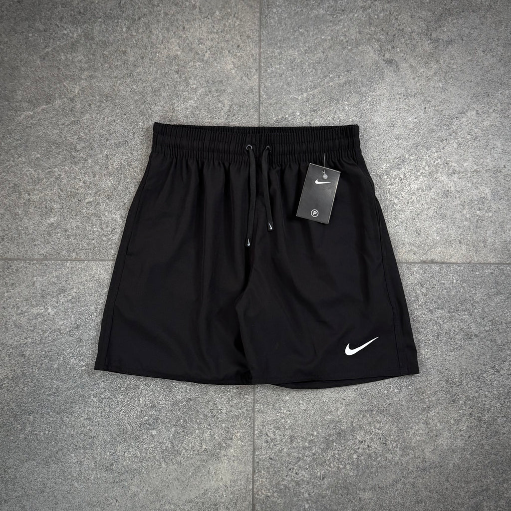 Bermuda Elastano Nike Preta