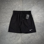 Bermuda Elastano Nike Preta