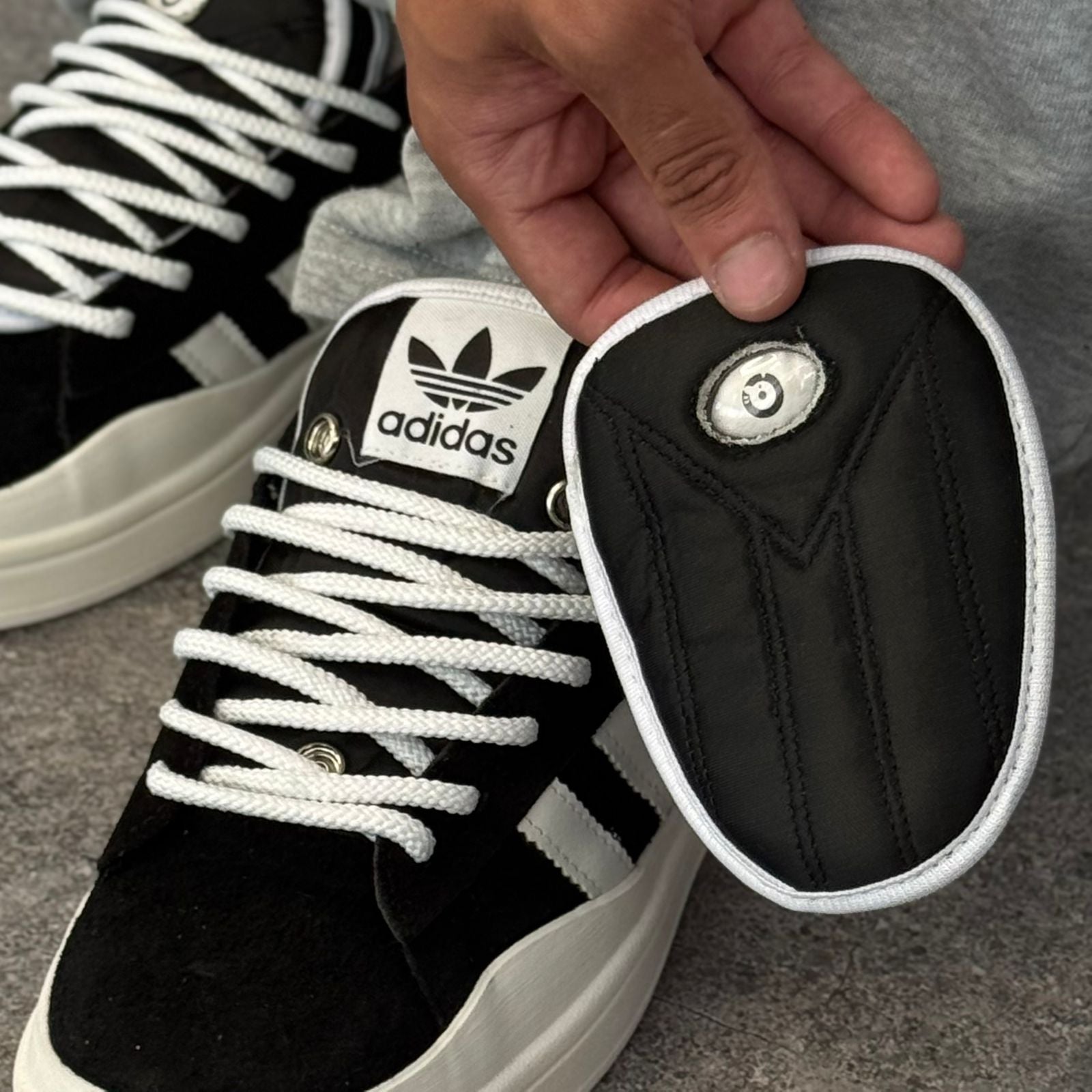 Adidas X Bad Bunny - premium