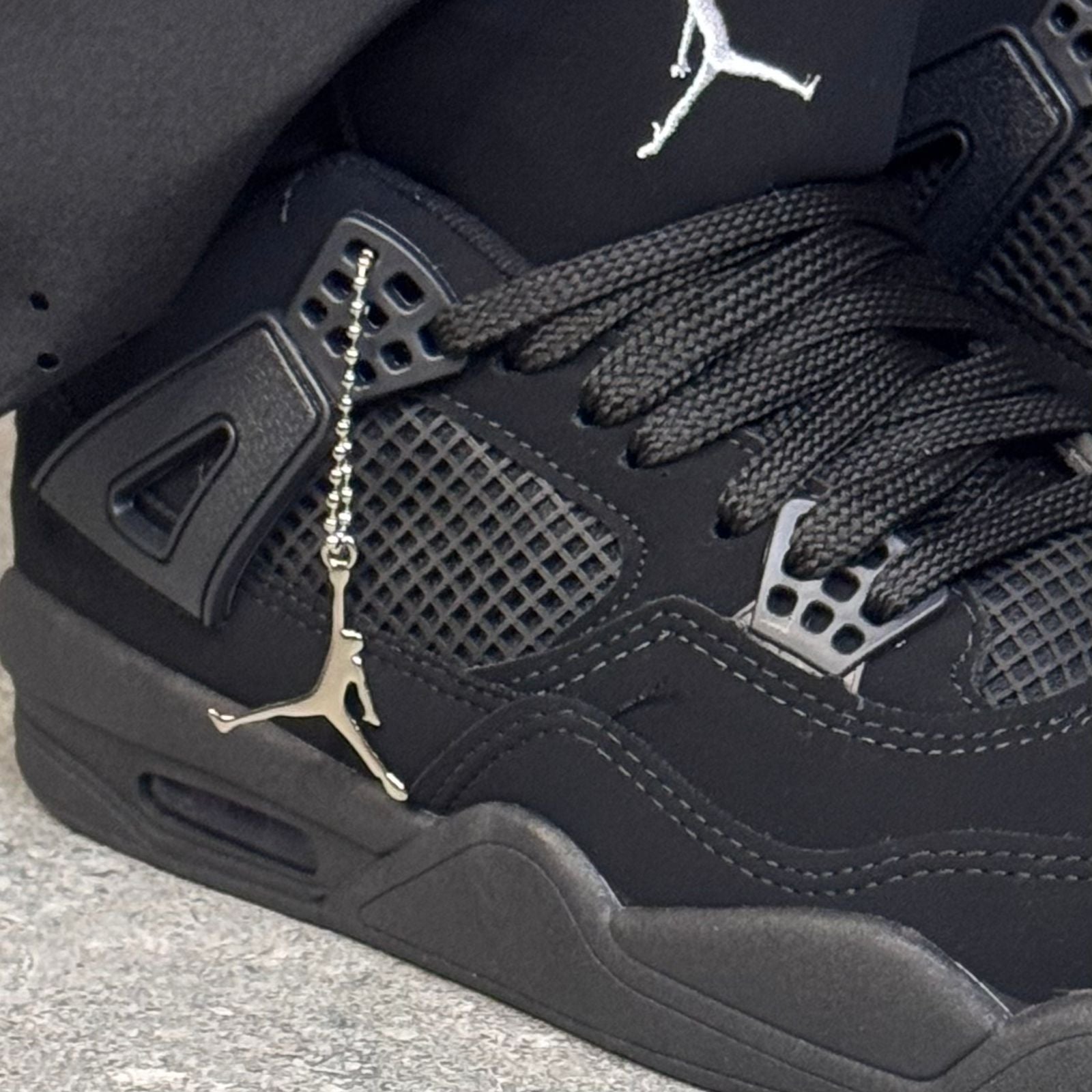 Air Jordan 4 - premium