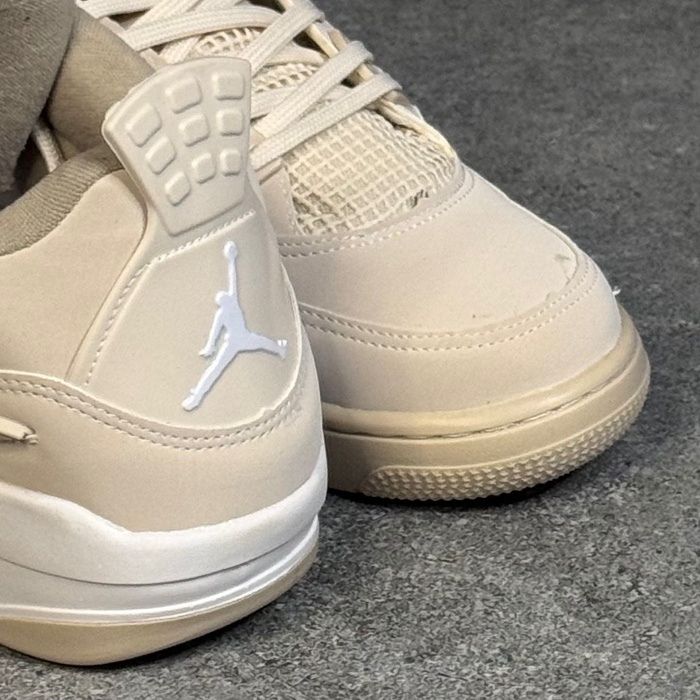 Air Jordan 4 - premium